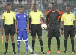 جماهير الهلال تشيد بقائد الفريق كاريكا