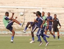 الهلال يؤدي مرانه الرئيسي لنهائي الكأس .. وينتظم في معسكره المقفول