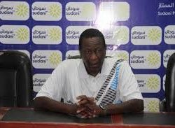 شرف الدين: المباراة صعبة والهلال لن يتأثر بالغيابات
