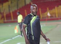 مريخ نيالا يرفض استقالة محمد موسى