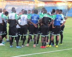 بعثة الهلال تغادر الي ليبيريا فجر الأربعاء