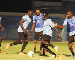 البدلاء يقتحمون تشكيلة الهلال