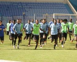 اغلاق تدريب الهلال أمام الجماهير .. والفريق ينتظم في معسكر مقفول