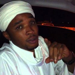 محمد عيسى يدافع عن المطربين الشباب ويبرر أغنيات الحفلات ..