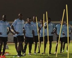 الهلال يتدرب بملعبه إستعدادا للأهلي شندي