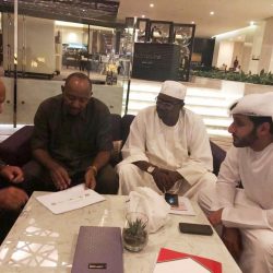 مراقب قمة أبوظبي يلتقي قيادة بعثة الاتحاد ويسلمها البرنامج الكامل