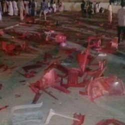 بالصورة: اشتباكات عنيفة تؤدي إلى تحطيم مسرح “مهيرة “ أثناء حفل “النصري”