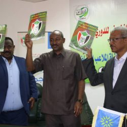 توقيع عقد رعاية الدوري الممتاز وبثه مع سوداني والملاعب