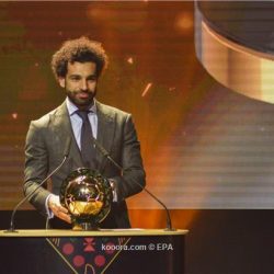 صلاح يتوج بجائزة أفضل لاعب إفريقي للمرة الثانية