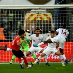 قطر تباغت كوريا الجنوبية وتتأهل لنصف نهائي كأس آسيا
