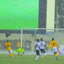 نادي موكورا يعاني ازمة مالية قبل مواجهة الهلال