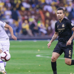 النصر يسقط الهلال ويعتلي صدارة الدوري السعودي