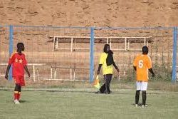 اختيار طاقم تحكيم نسائي سوداني لإدارة مباراة تشاد والجزائر
