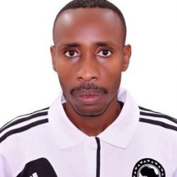 محمد عبد الله نيالا ضمن طاقم تحكيم العهد اللبناني والاتحاد السعودي