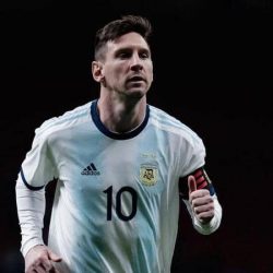 ميسي يضيع نصف مليون دولار على الاتحاد الأرجنتيني