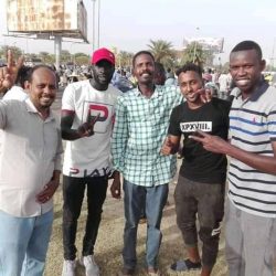 نجوم الهلال يشاركون في اعتصام القيادة العامة