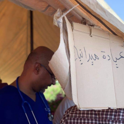 مشاهد من الاعتصام…تصور كيف يكون الحال لو ما كنت سوداني وساعة الحاره ديل اهلي!!
