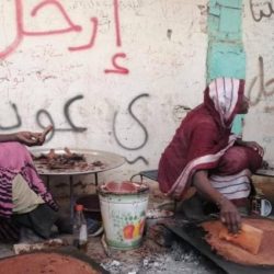 الخرطوم.. اعتصام القيادة يتأهب لشهر رمضان بـ”الحلو مر”