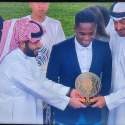 الغربال يؤكد عشقه للمريخ ويقوم بلفتة بارعة