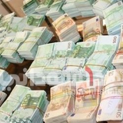 أمر قبض لمتهمين بسرقة (٣٠) ألف جنيه