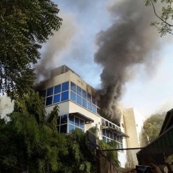 القبض على جماعات قامت بنهب وحرق مباني حكومية بكسلا