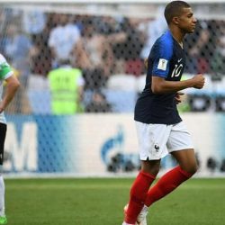 بفارق رقمي مهول.. مبابي في سن العشرين يقهر ميسي ورونالدو