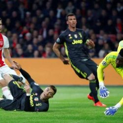 رونالدو يسجل الهدف 125 أمام أياكس في دوري الأبطال