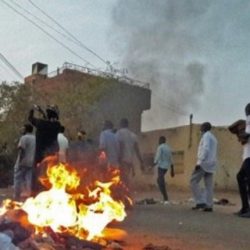 تردي الخدمات يدفع سكان أحياء في العاصمة السودانية على الاحتجاج