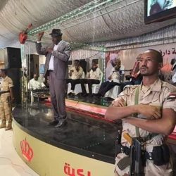 سيف الجامعة: اتحاد المهن الموسيقية رفض الغناء للبشير في الساحة الخضراء