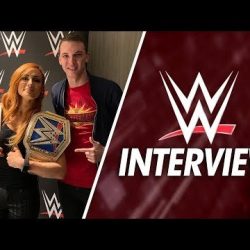 هل تعتقد النجمة بيكي لينش بأنها وجه WWE الحالي؟