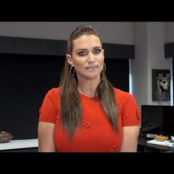 مشهد بروك ليسنر وبول هيمان يثير غضب ستيفاني مكمان