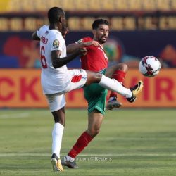 النيران الصديقة تنقذ الأسود من لعنة الافتتاح بانتصار قيصري