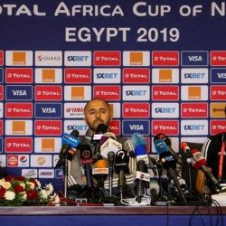 مدرب الجزائر: موقعة السنغال “مهمة وغير حاسمة”