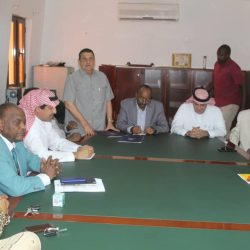 الهلال والمريخ يوقعان على عقد المشاركة في البطولة العربية