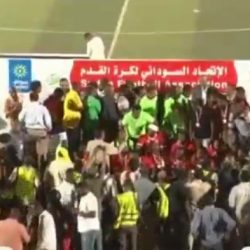 المريخ يتوج بلقب الممتاز بعد التعادل مع الهلال