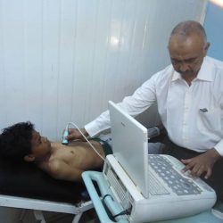 بروف شداد يشكر الدكتور أسامة الشاذلي لتبرعه بالكشف الطبي لمنتخب البراعم 