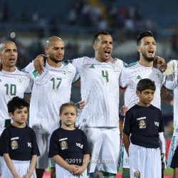 الجزائر تلتهم غينيا في طريقها لربع النهائي