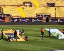 حفل تتويج الثالث فى كأس أمم أفريقيا عقب مباراة تونس ونيجيريا 