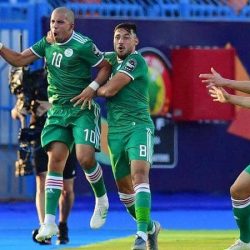 الجزائر تتأهل للمربع الذهبي بعد “معركة ماراثونية”