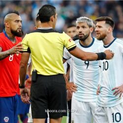 حكم لقاء الأرجنتين وتشيلي يبرر طرد ميسي