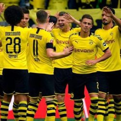 دورتموند يستغل تعثر بايرن ميونيخ ويسحق أوغسبورغ