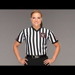 WWE تسعى لتعيين المزيد من السيدات في مجال التحكيم