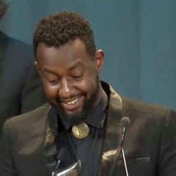 مخرج فيلم “ستموت في العشرين”: الإخوان سبب تدهور السينما في السودان