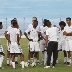 الهلال يتدرب وسط غياب الدوليين