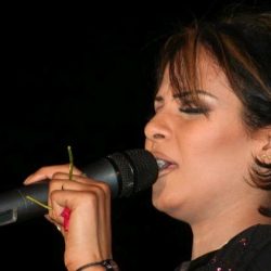 الفنانة نانسي عجاج الأولى في قائمة الفنانين الشباب (الثورية)