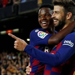 الواعد فاتي يقود برشلونة لفوز ساحق على بلنسية
