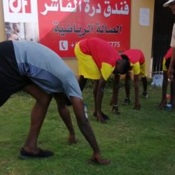 “10” لاعبين في المريخ يؤدون تمارين صالة