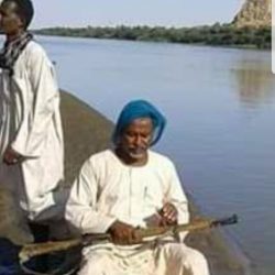 اصطياد تمساح ضخم قبالة ” تنقسي” وسط تحذيرات من تماسيح إفريقية تغزو السودان