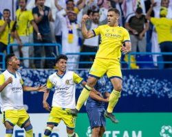 الهلال ضد النصر.. 50 ألف ريال مكافأة لكل لاعب بـ”العالمى”