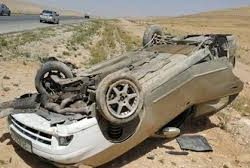 بعد مطاردة عنيفة مع الشرطة انقلاب عربة تقل مهربي مخدرات